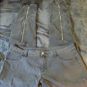 Jennifer Lopez black jeans